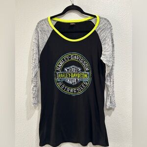 Harley-Davidson Chester’s Reno Nevada Black and Gray Raglan Tee Women size Med